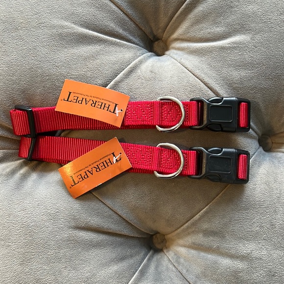 Adjustable Red Nylon Dog Collar - Picture 1 of 3